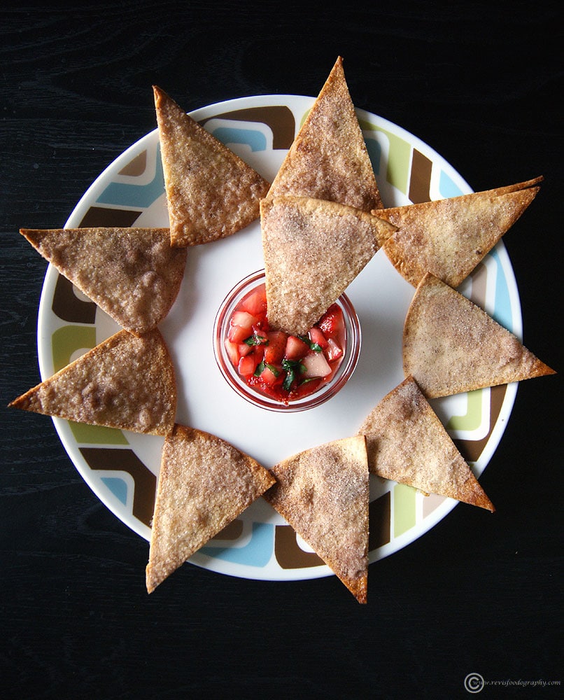 tortilla chips with strawberry salsa